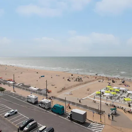 In With Stunning Sea Views * Ostende