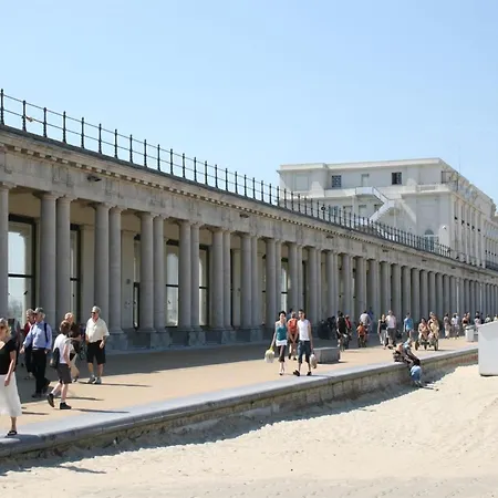 In With Stunning Sea Views * Ostend